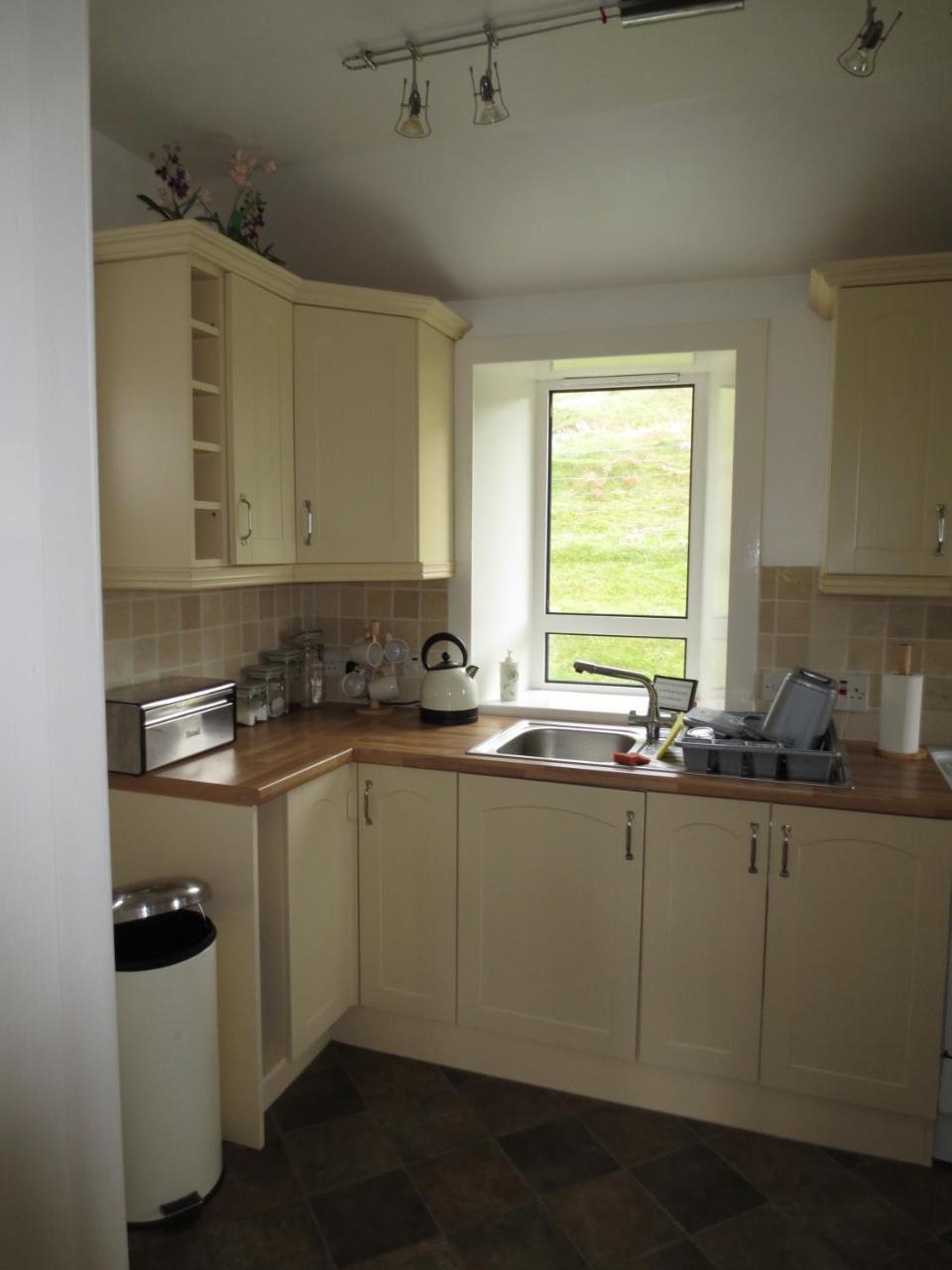 Harris White Cottage Rodel ภายนอก รูปภาพ